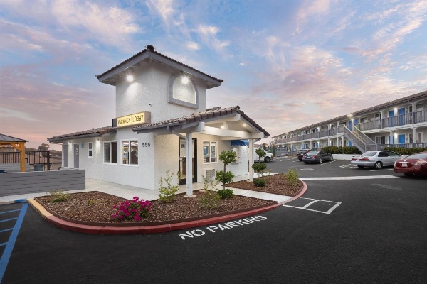 Days Inn oleh Wyndham Arroyo Grande Pismo Beach image 4